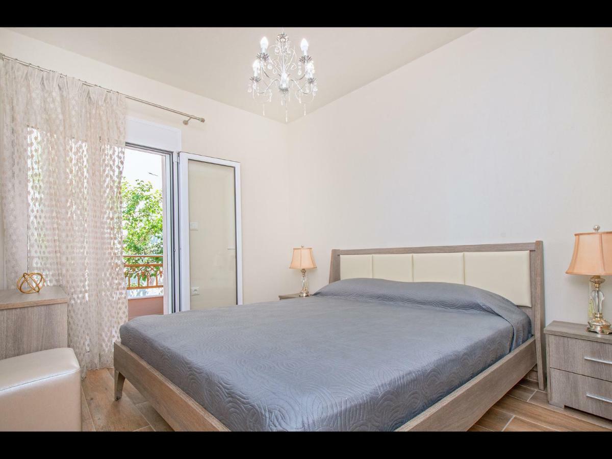 Pasithea House Apartamento Skala Sotiros Exterior foto